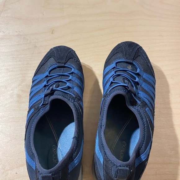 Explore Slip On Sneaker size 9 (Box 2) - Picture 11 of 16